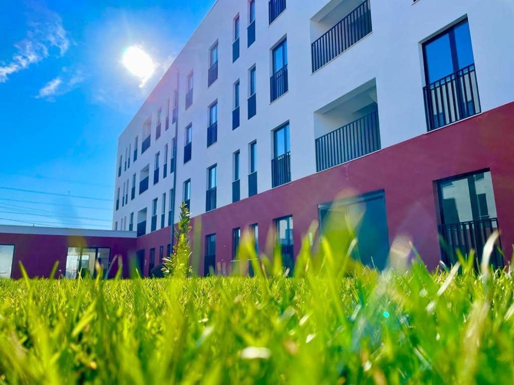 Cosy 2Br Apartment Near Tirana Airport - Self Check-In 24Hr Экстерьер фото